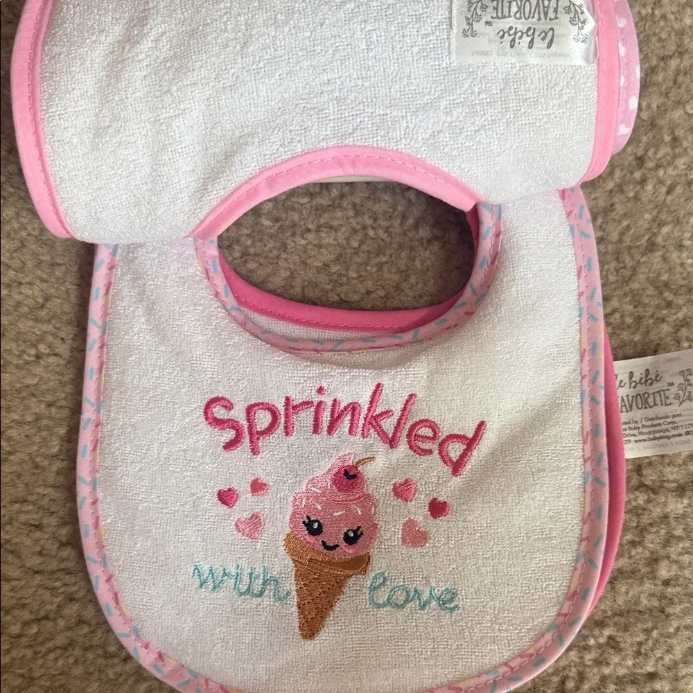 Pink 'I Love You Very Mush' Baby Bib - Self Closure